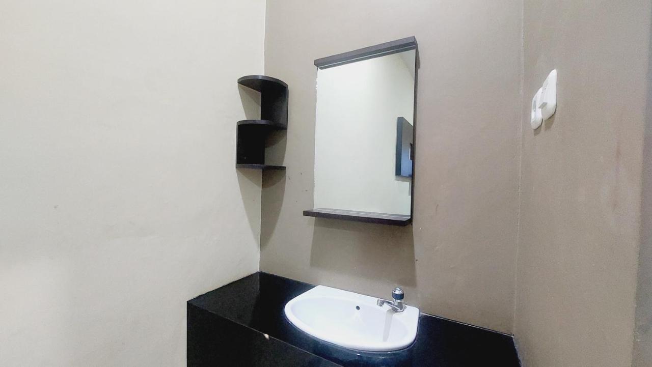 קופנג Sasando Residence Kupang מראה חיצוני תמונה
