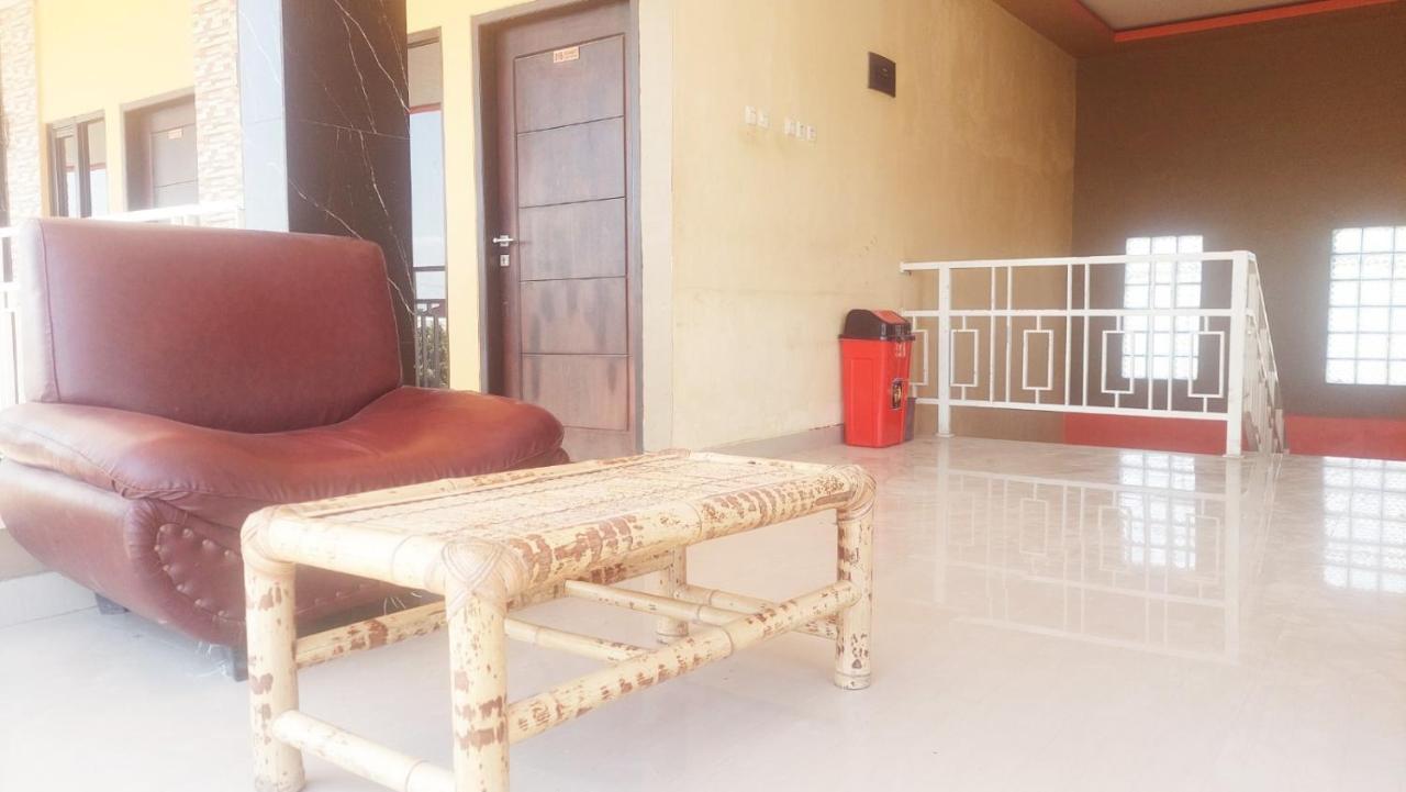 קופנג Sasando Residence Kupang מראה חיצוני תמונה